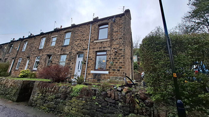2 Bedroom End Of Terrace House For Sale In Mount View, Uppermill, OL3