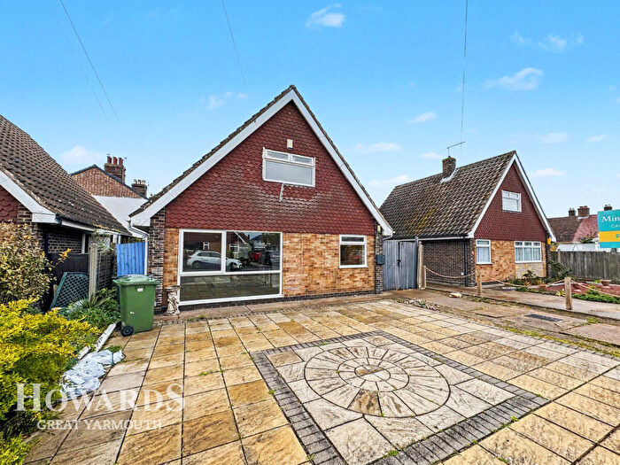 3 Bedroom Detached Bungalow For Sale In Orchard Close, Caister-on-Sea, NR30