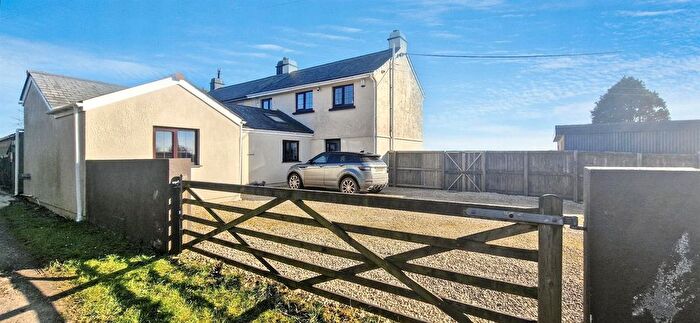 4 Bedroom Semi-Detached House For Sale In Traboe, St. Martin, Helston, TR12