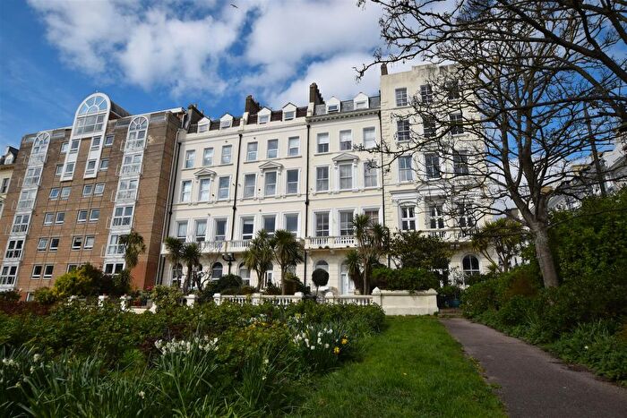 3 Bedroom Flat To Rent In Terrace Road, St Leonards-On-Sea, TN37