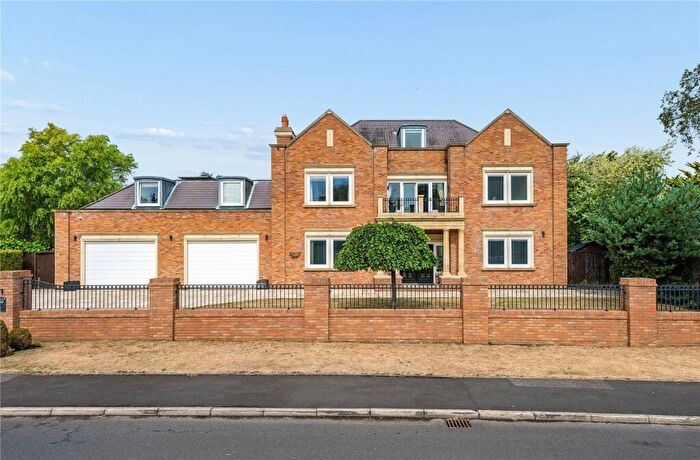 6 Bedroom Detached House For Sale In Regent Avenue, Lytham St. Annes, Lancashire, FY8