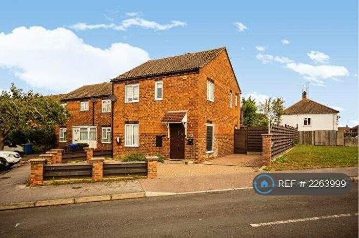 4 Bedroom End Of Terrace House To Rent In Goldfinch Close, Faversham, ME13
