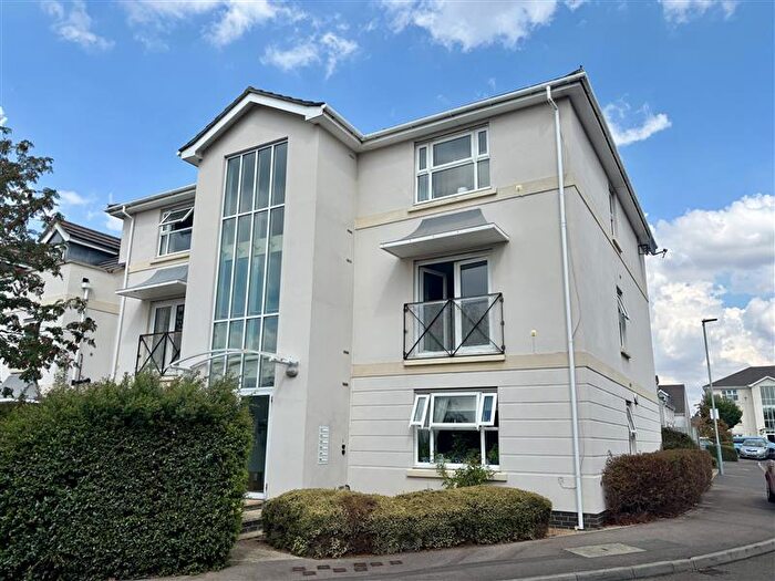 2 Bedroom Flat To Rent In Alstone Mews, GL51