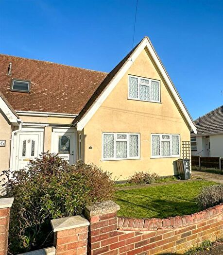 3 Bedroom Semi Detached House For Sale In Park Square West, Jaywick, Clacton-on-Sea, CO15