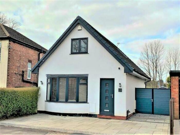2 Bedroom Detached House To Rent In Hampson Crescent, Wilmslow, SK9