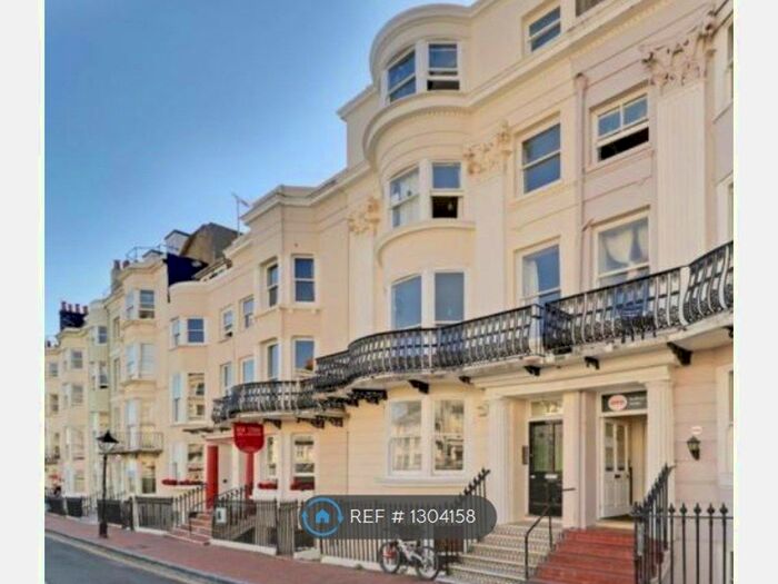 1 Bedroom Flat To Rent In New Steine, Brighton BN2