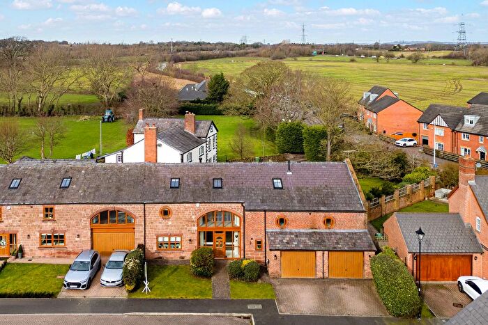 5 Bedroom Barn Conversion For Sale In Norlands Park, Widnes, WA8