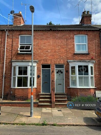2 Bedroom Terraced House To Rent In High Street, Kingsthorpe, Northampton, NN2