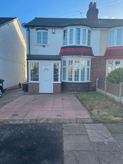 3 Bedroom Property To Rent In Stanley Avenue, Harborne, Birmingham B32