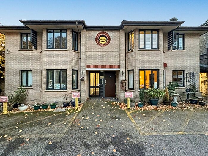 2 Bedroom Property For Sale In The Grove, Stowmarket, IP14