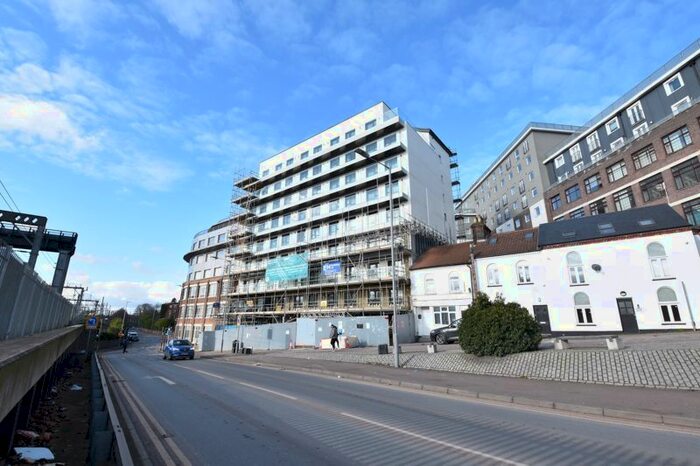 1 Bedroom Flat To Rent In Midland Road, Luton, LU2