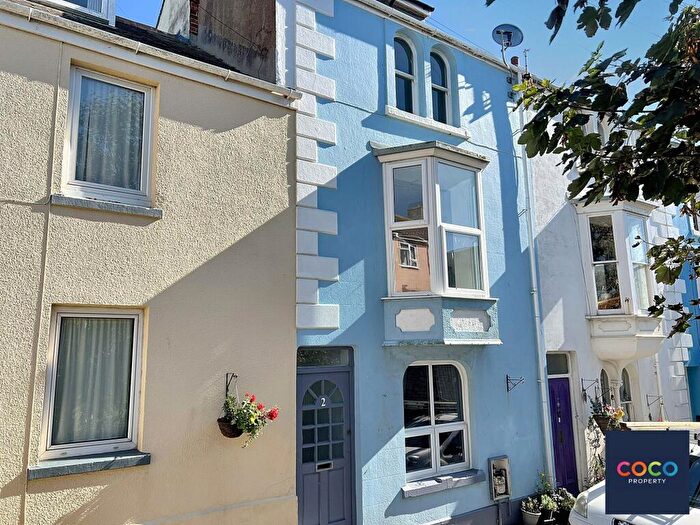 4 Bedroom Terraced House For Sale In Belgrave Place, Portland, DT5