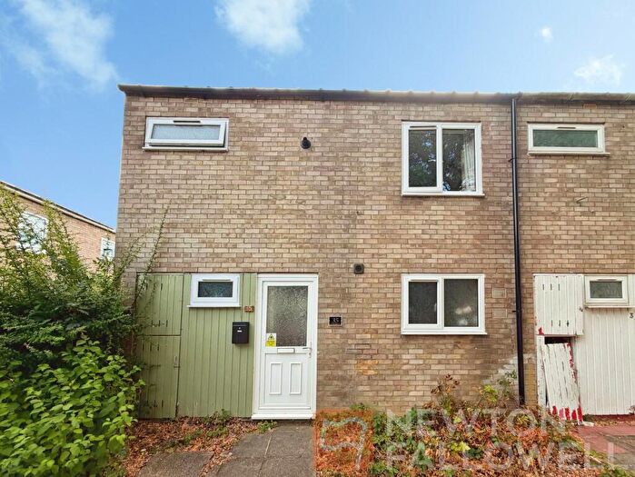 3 Bedroom Terraced House For Sale In Willonholt, Ravensthorpe, Peterborough, PE3