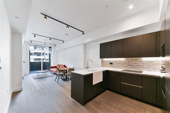 1 Bedroom Flat To Rent In The Crosse, New Tannery Way, SE1