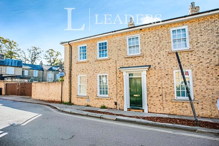 2 Bedroom Apartment To Rent In Fair Street, Cambridge, CB1