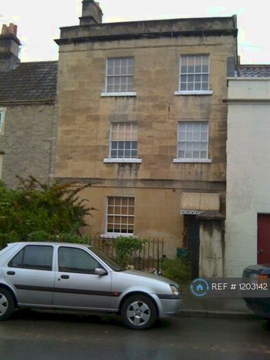 3 Bedroom Flat To Rent In Ground Floor, Twerton, Bath, BA2