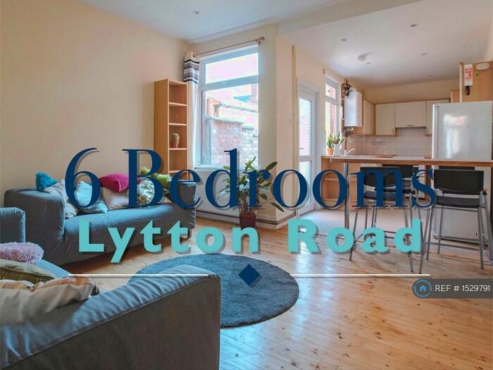 6 Bedroom Terraced House To Rent In Lytton Road, Leicester, LE2