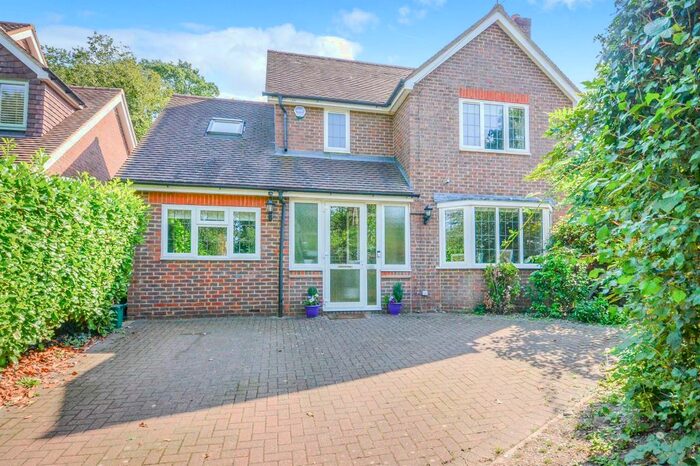 4 Bedroom Detached House For Sale In Old Watford Road, Bricket Wood, St. Albans, AL2