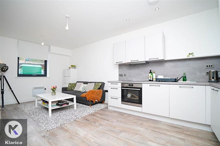 2 Bedroom Flat For Sale In Wagon Lane, Sheldon, B26