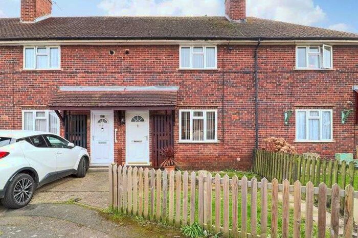 3 Bedroom Terraced House To Rent In Edgar Road Canterbury CT1