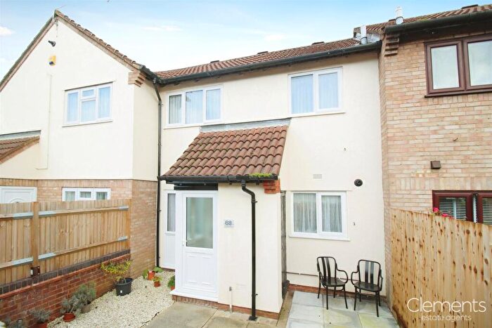 1 Bedroom Terraced House For Sale In Aycliffe Drive, Hemel Hempstead, HP2