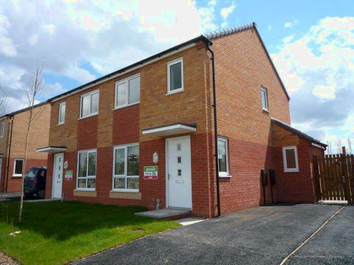 2 Bedroom Semi-Detached House To Rent In Barmouth Street, Beswick, Manchester, M11