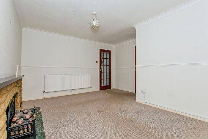 2 Bedroom Terraced Bungalow For Sale In Elm Road, Folksworth, Peterborough, PE7