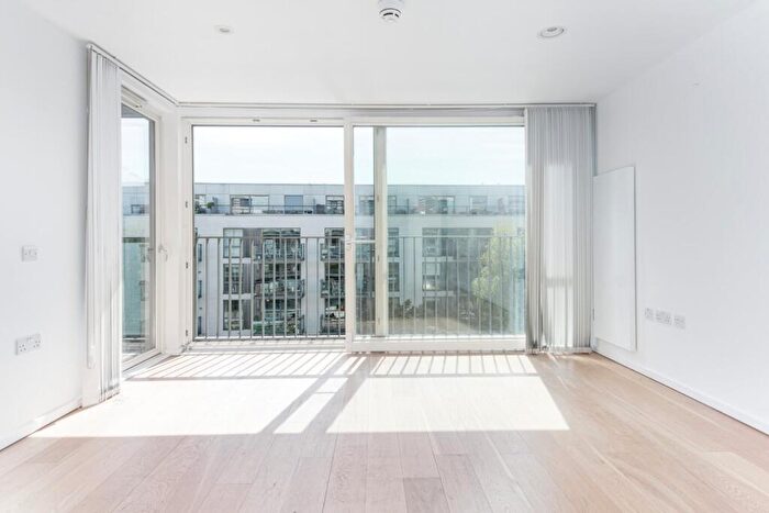 1 Bedroom Apartment To Rent In Reliance Wharf, Hertford Road, London, N1