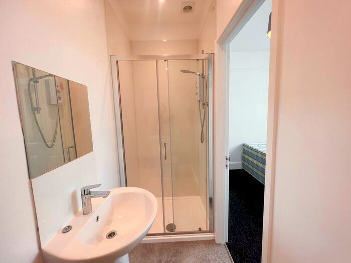 7 Bedroom Detached House To Rent In Ash Road, Bishopston, Bristol, BS7