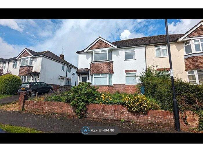2 Bedroom Maisonette To Rent In Channels Farm Road, Southampton, SO16