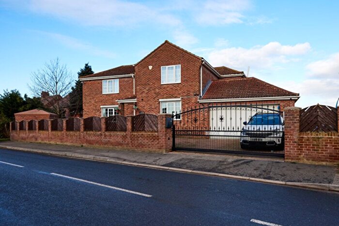 4 Bedroom Detached House For Sale In Hillam Road, Gateforth, Selby, YO8