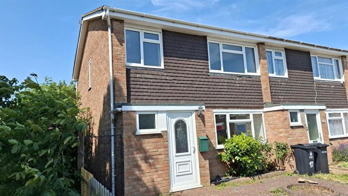3 Bedroom End Of Terrace House To Rent In Hudson Close, Clacton-on-Sea, CO16