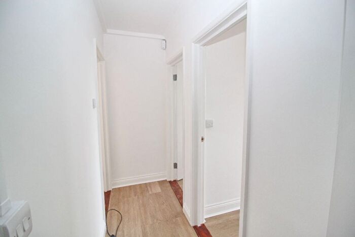 2 Bedroom Flat To Rent In Claybank Road, Portsmouth, PO3