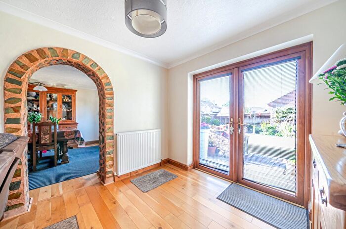 4 Bedroom Detached House For Sale In Bluebell Avenue, Tiverton, Devon, EX16