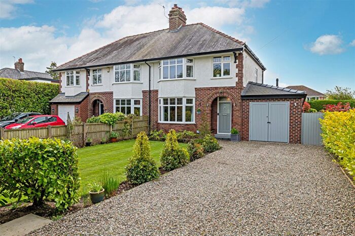 3 Bedroom Semi-Detached House For Sale In Hillside Road, Appleton, Warrington, WA4