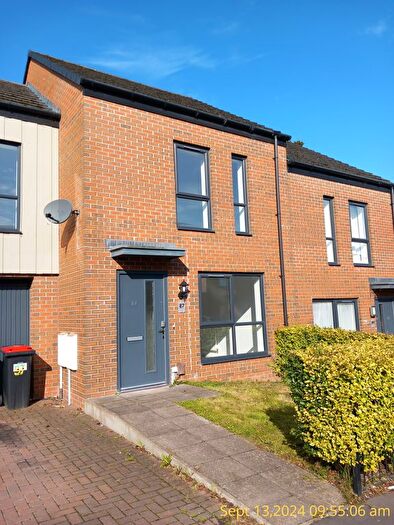 3 Bedroom Semi-Detached House To Rent In Hollybush Road, Telford, TF7