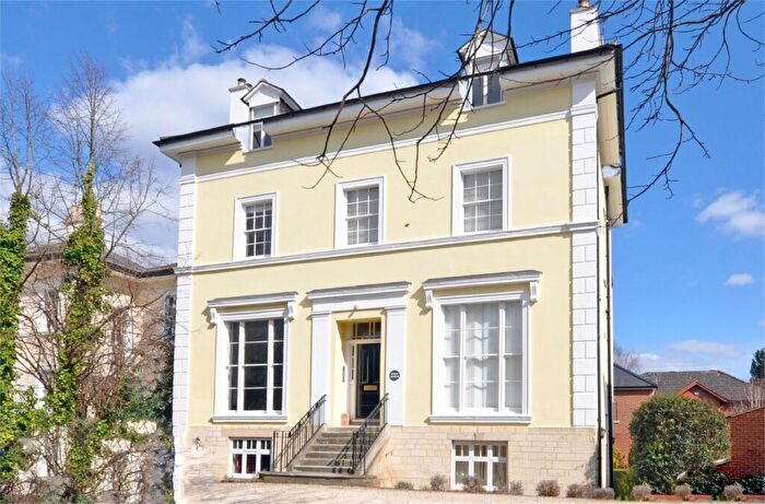 1 Bedroom Apartment To Rent In The Park, Cheltenham, GL50