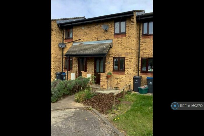 1 Bedroom Terraced House To Rent In Cheltenham Close, Surrey, KT3