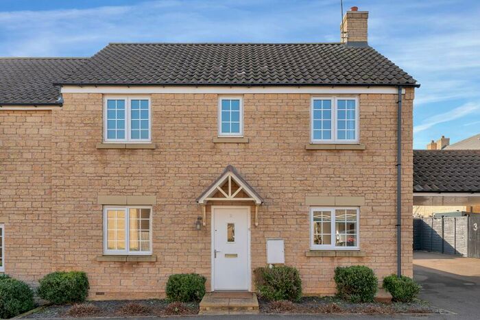 3 Bedroom Semi-Detached House To Rent In Hazel Lane, Kings Cliffe, PE8