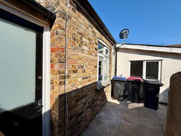 2 Bedroom Semi-Detached Bungalow To Rent In High Street, Shoeburyness, Southend-on-sea, SS3