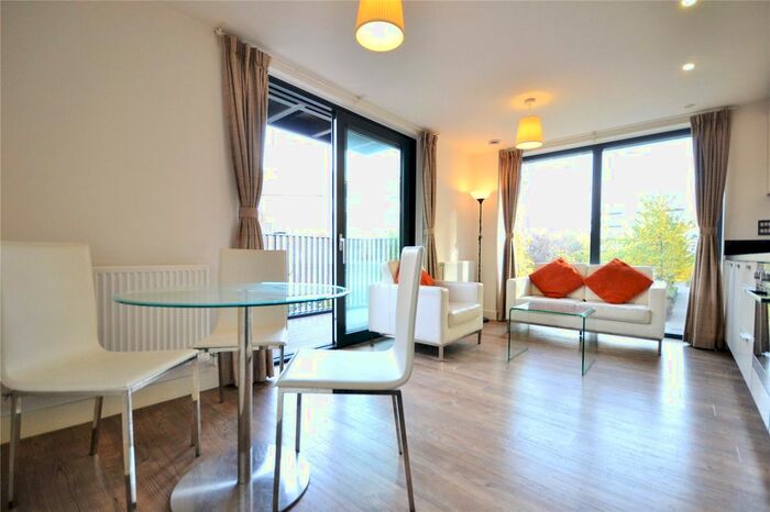 Studio To Rent In Brampton House, Albatross Way, SE16