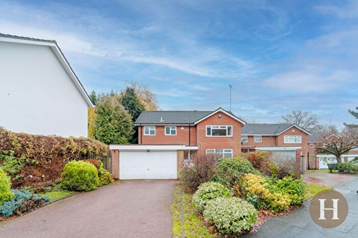 4 Bedroom Detached House For Sale In Michael Drive, Birmingham, B15