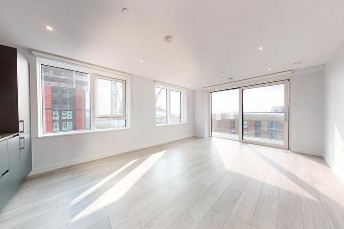 2 Bedroom Apartment To Rent In Park Central East, SE17