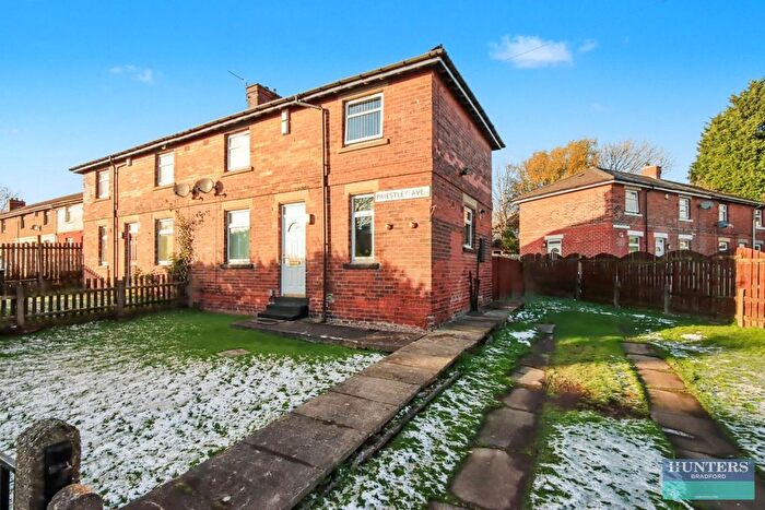 2 Bedroom Semi Detached House For Sale In Priestley Avenue, Wibsey, Bradford, BD6
