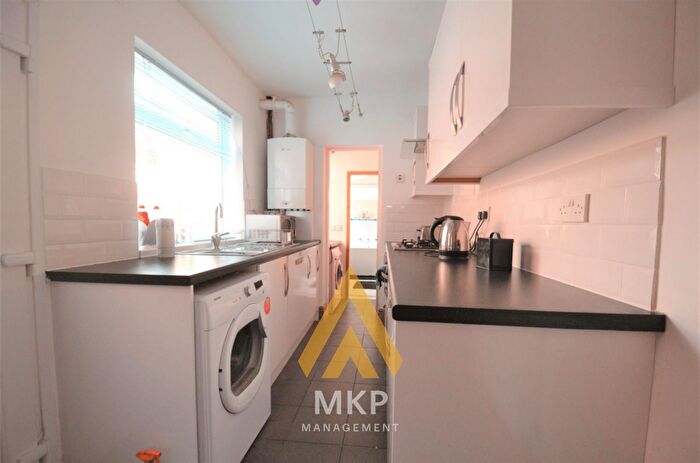 3 Bedroom Terraced House To Rent In Milner Road Selly Oak, B29