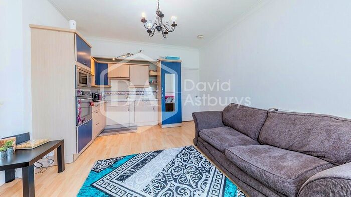 1 Bedroom Apartment To Rent In Eagle Lodge, Golders Green Road, London, NW11