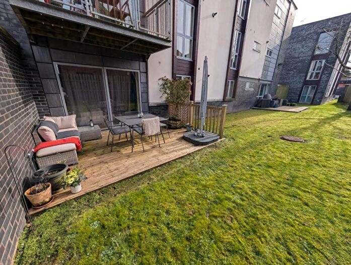 2 Bedroom Flat For Sale In Park Place, Barlow Moor Road, Chorlton, M21