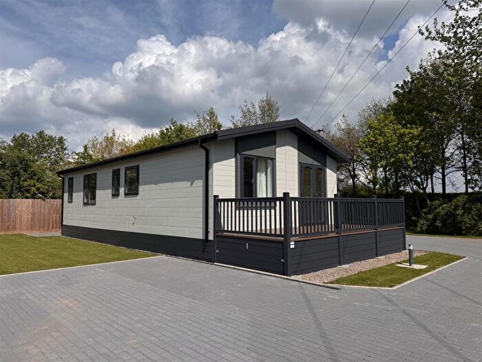 2 Bedroom Detached Bungalow To Rent In Atherstone Road, Ratliffe Culey, Atherstone, CV9
