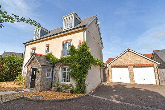 5 Bedroom Detached House For Sale In Lower Three Acres, Cranbrook, EX5