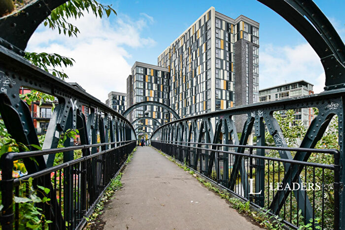 1 Bedroom Flat To Rent In Downtown, Woden Street, M5